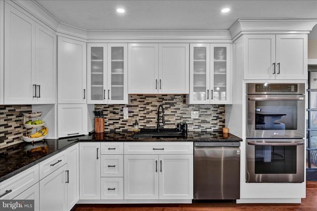 31 OGDEN DR, Birdsboro, PA 19508