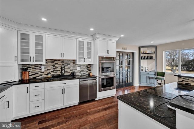 31 OGDEN DR, Birdsboro, PA 19508