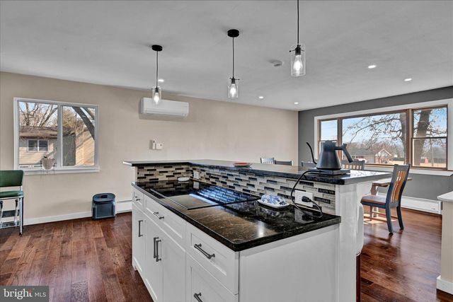 31 OGDEN DR, Birdsboro, PA 19508