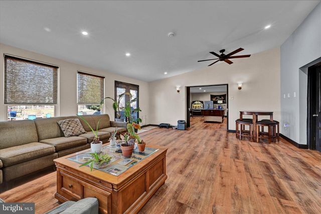 31 OGDEN DR, Birdsboro, PA 19508