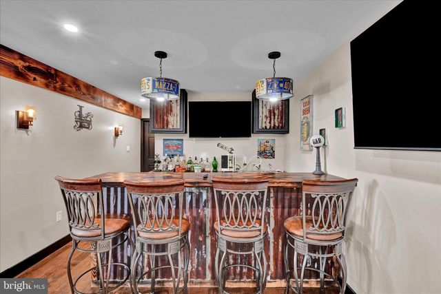 31 OGDEN DR, Birdsboro, PA 19508