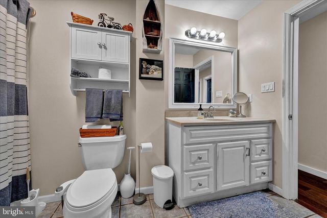 31 OGDEN DR, Birdsboro, PA 19508