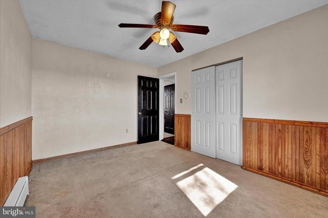 31 OGDEN DR, Birdsboro, PA 19508