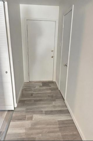 600 W Mimosa Street, Angleton, TX 77515