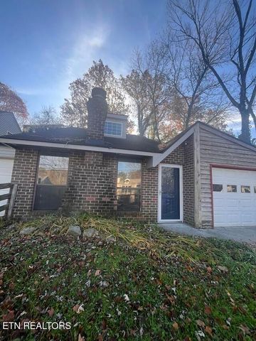 7666 NW Chatham Circle, Knoxville, TN 37909