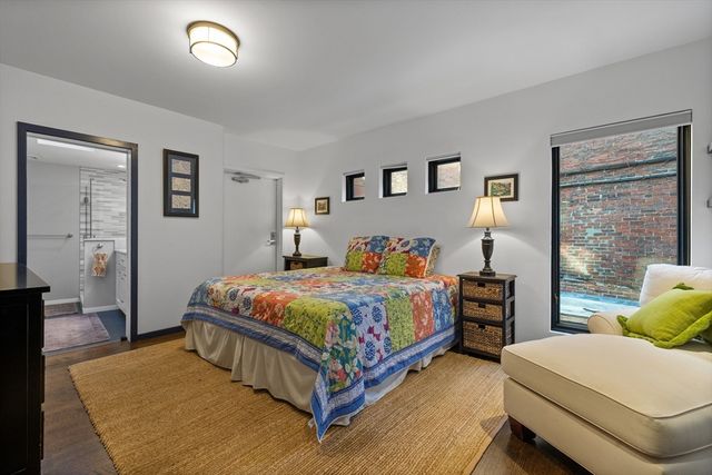 133 Salem St PH, Boston, MA 02113