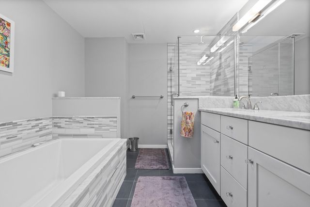 133 Salem St PH, Boston, MA 02113