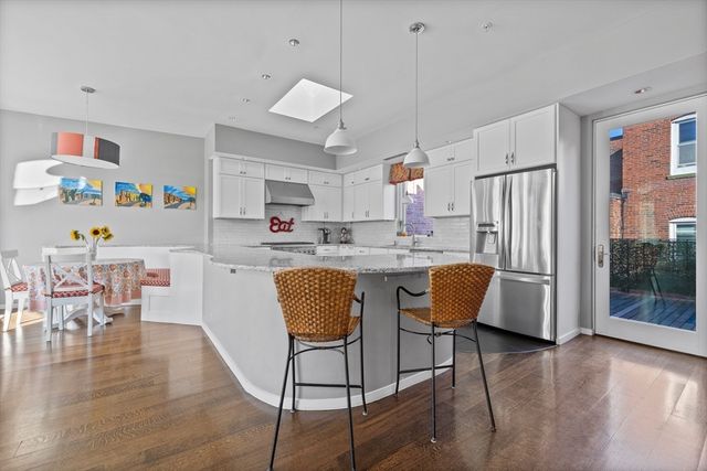 133 Salem St PH, Boston, MA 02113