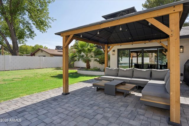 6245 N 16TH Avenue, Phoenix, AZ 85015