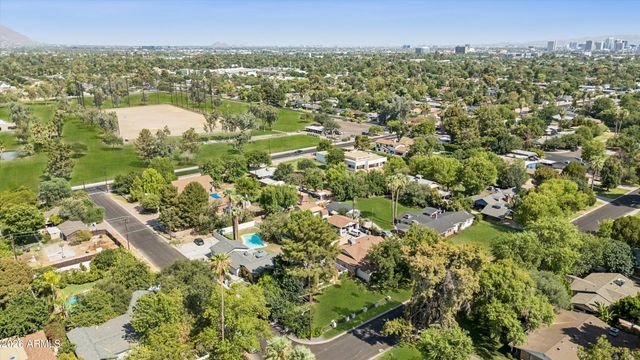 6245 N 16TH Avenue, Phoenix, AZ 85015