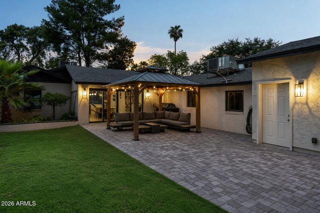 6245 N 16TH Avenue, Phoenix, AZ 85015