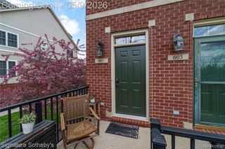 601 Village Lane, Milford Village, MI 48381