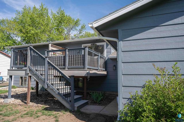 5505 W 16th St Street, Sioux Falls, SD 57106