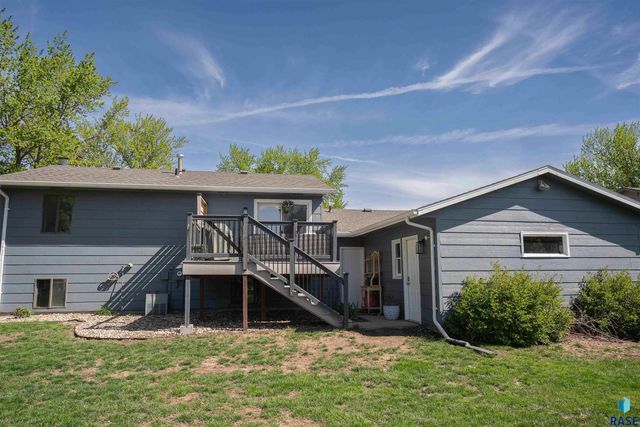 5505 W 16th St Street, Sioux Falls, SD 57106