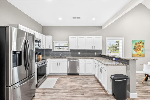 420 E CYPRESS STREET, Winter Garden, FL 34787