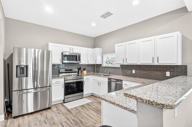 420 E CYPRESS STREET, Winter Garden, FL 34787