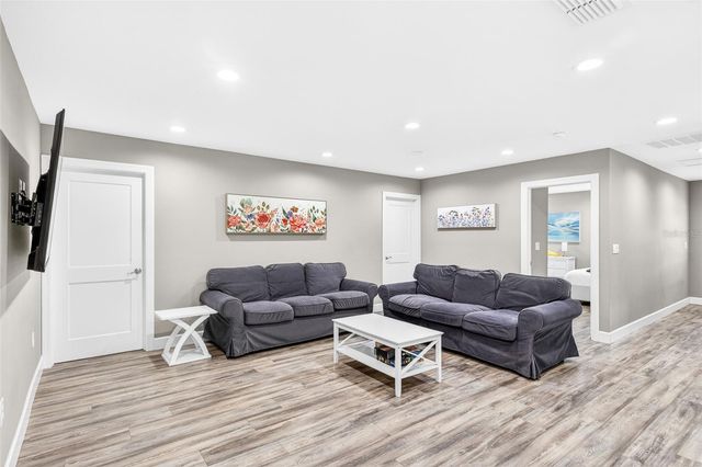 420 E CYPRESS STREET, Winter Garden, FL 34787
