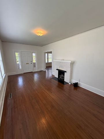160 Ivy Street, Spartanburg, SC 29302