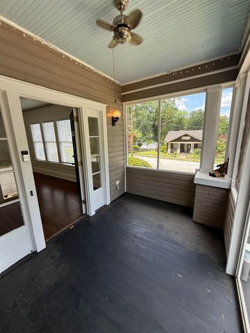 160 Ivy Street, Spartanburg, SC 29302