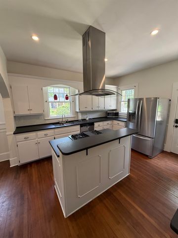 160 Ivy Street, Spartanburg, SC 29302