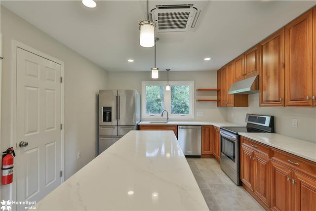 919 Point Phillips Road, Moore Twp, PA 18014