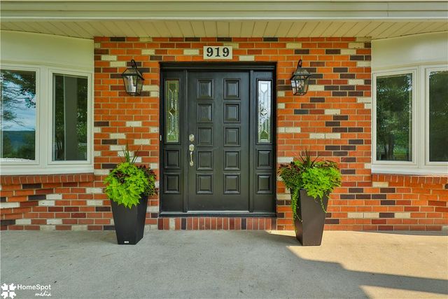 919 Point Phillips Road, Moore Twp, PA 18014