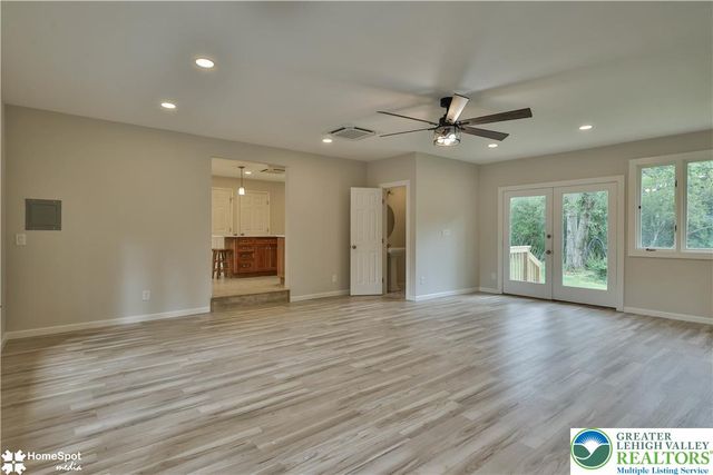 919 Point Phillips Road, Moore Twp, PA 18014