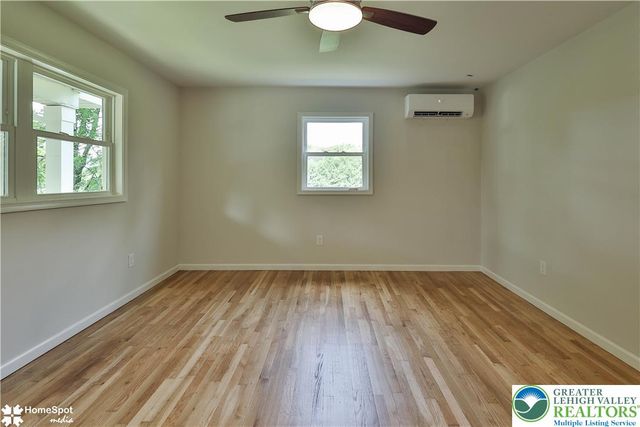 919 Point Phillips Road, Moore Twp, PA 18014