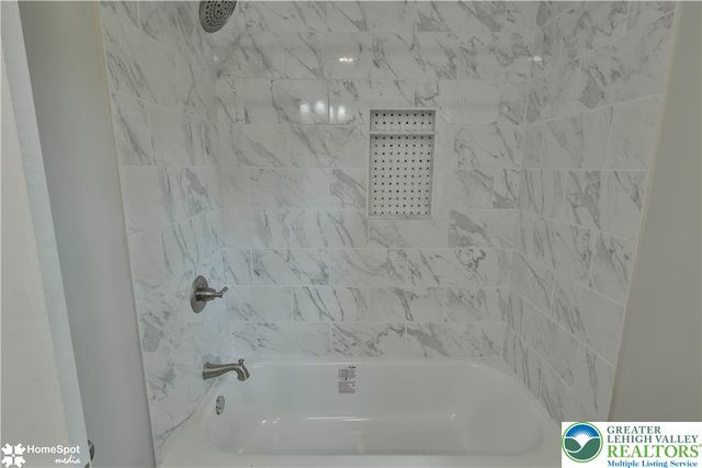 919 Point Phillips Road, Moore Twp, PA 18014