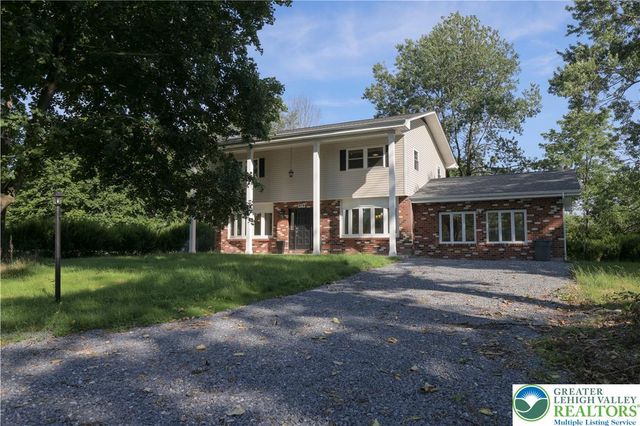 919 Point Phillips Road, Moore Twp, PA 18014