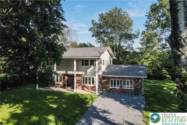 919 Point Phillips Road, Moore Twp, PA 18014