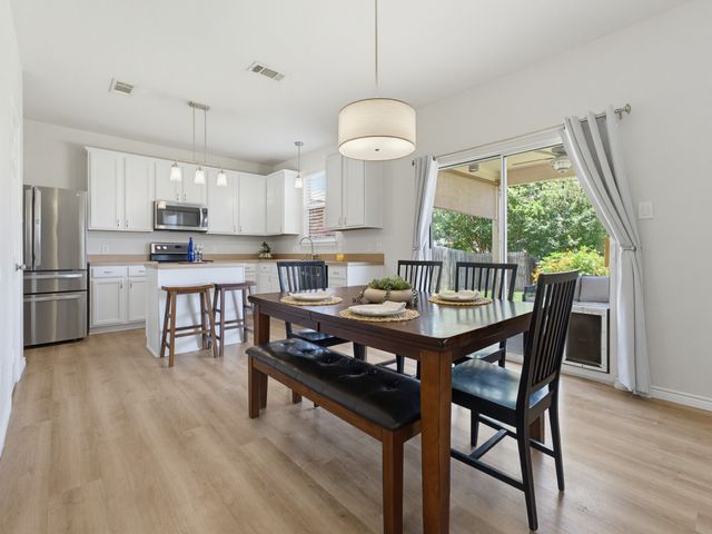 13268 Fencerow Road, Fort Worth, TX 76244