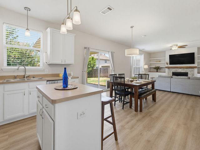 13268 Fencerow Road, Fort Worth, TX 76244