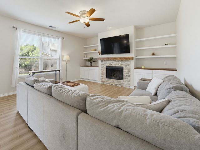 13268 Fencerow Road, Fort Worth, TX 76244