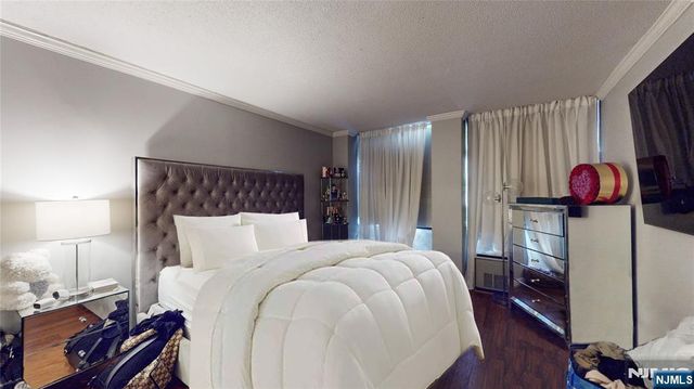 200 Winston Drive 418, Cliffside Park, NJ 07010