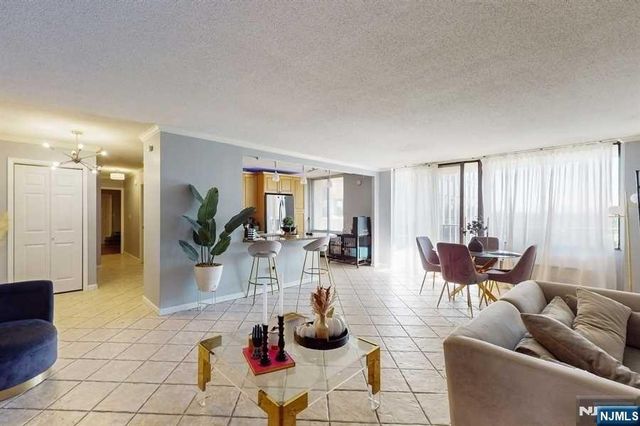 200 Winston Drive 418, Cliffside Park, NJ 07010