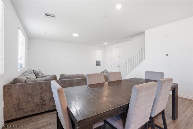 9876 Abel Cliff Street, Las Vegas, NV 89143