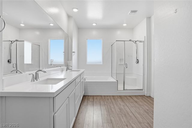 9876 Abel Cliff Street, Las Vegas, NV 89143