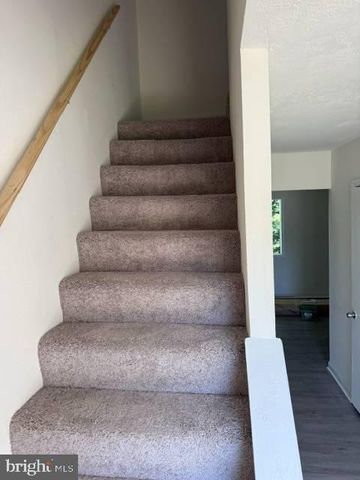 18 WAYSIDE CT, Stafford, VA 22554