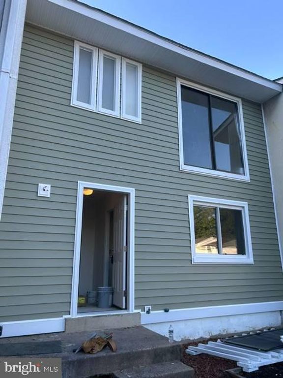 18 WAYSIDE CT, Stafford, VA 22554