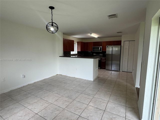 13265 SW 284th St 13265, Homestead, FL 33033
