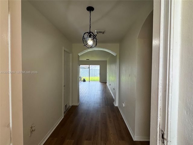 13265 SW 284th St 13265, Homestead, FL 33033