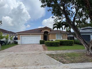 13265 SW 284th St 13265, Homestead, FL 33033