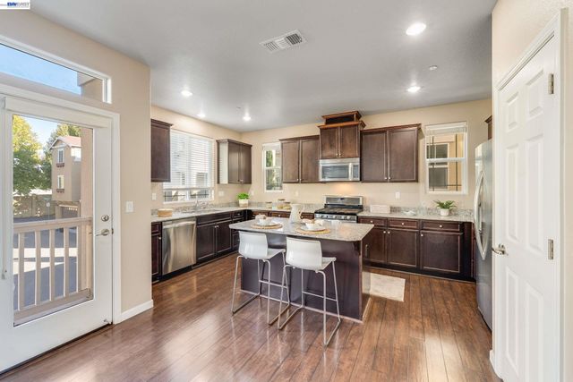 2749 Pismo Terrace, Fremont, CA 94538