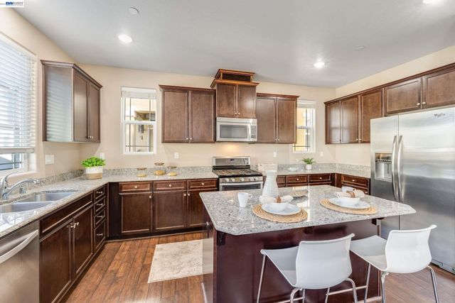 2749 Pismo Terrace, Fremont, CA 94538