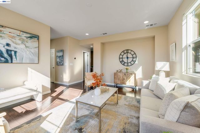 2749 Pismo Terrace, Fremont, CA 94538