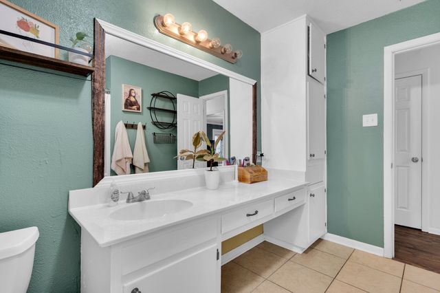 608 Timothy Drive, Fort Worth, TX 76028