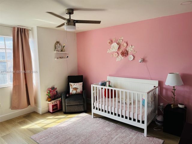 12853 SW 64th Ln, Miami, FL 33183