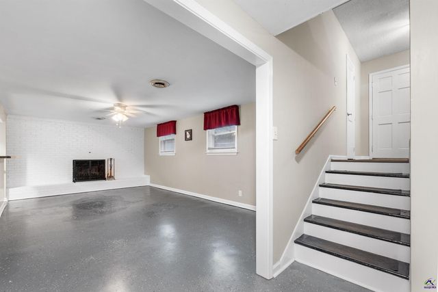 1405 Cambridge Road, Perry, GA 31069