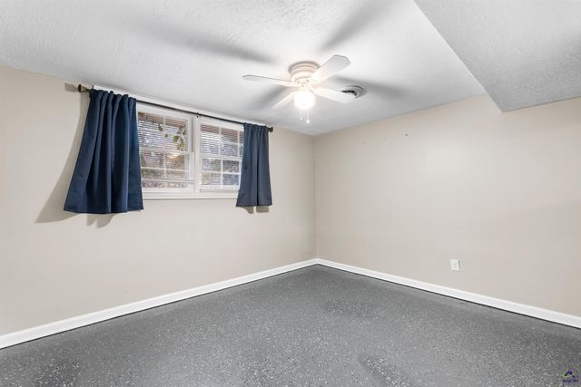 1405 Cambridge Road, Perry, GA 31069